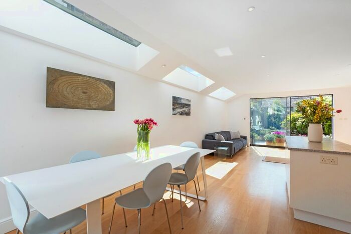 5 Bedroom Terraced House To Rent In Studdridge Street, London, SW6