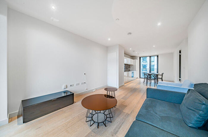 2 Bedroom Apartment To Rent In Royal Crest Avenue, London, E16