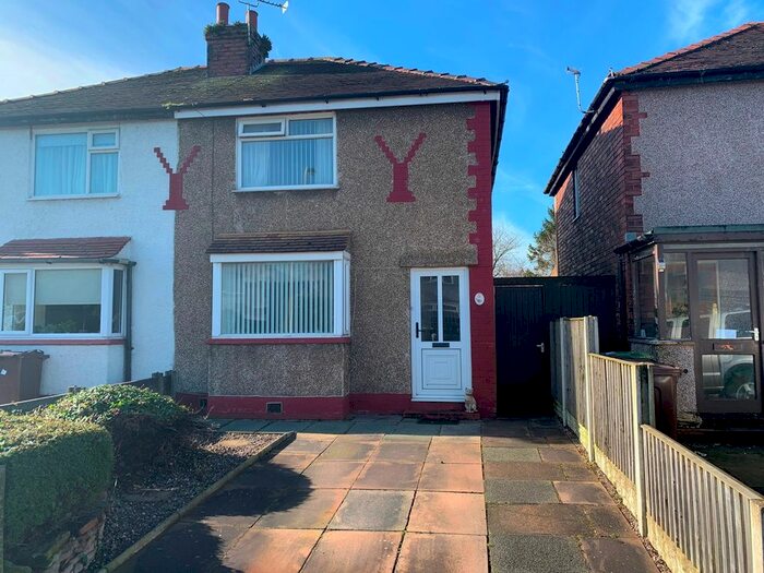 2 Bedroom Semi-Detached House For Sale In Roselea Drive, Crossens, Southport, PR9