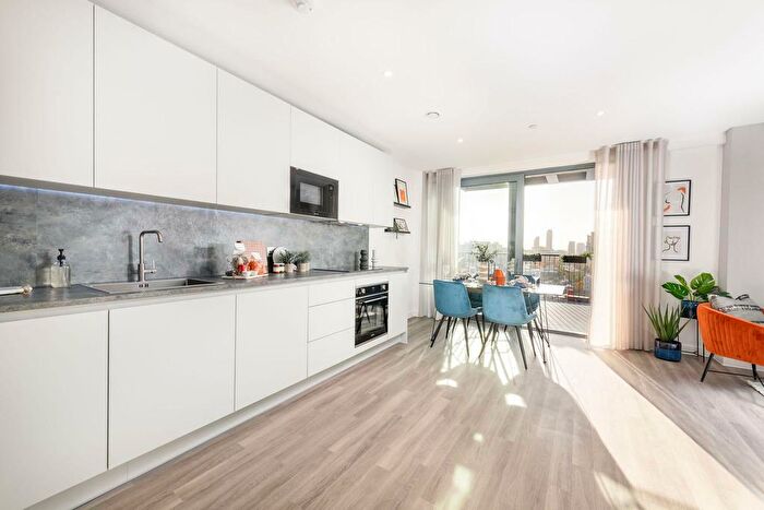 2 Bedroom Apartment For Sale In Spear Street, Manchester, M1