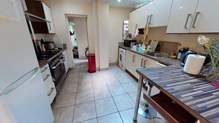 6 Bedroom House To Rent In Exeter Road, Selly Oak, B29