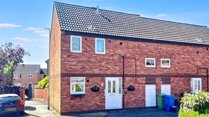 2 Bedroom Semi-Detached House For Sale In Beloe Avenue, Norwich, NR5