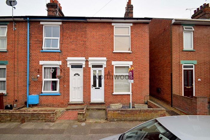 3 Bedroom Terraced House To Rent In Woodville Road, Ipswich, IP4