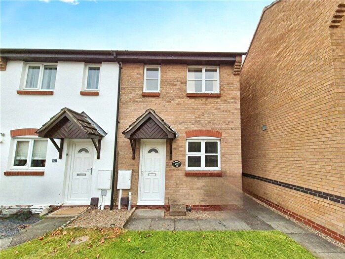 2 Bedroom End Of Terrace House For Sale In Ramblers Drive, Oakwood, Derby, DE21