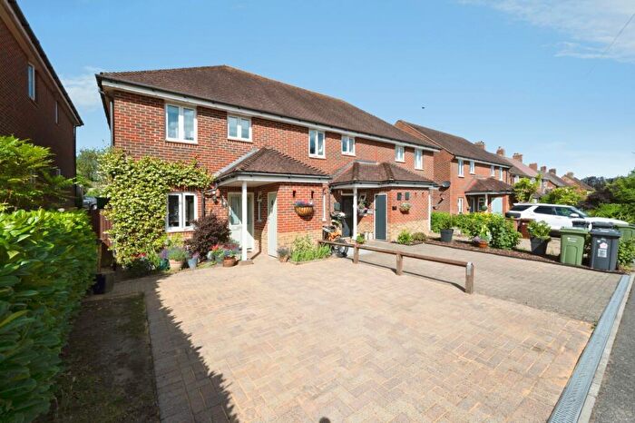 2 Bedroom House For Sale In Norwood Close, Effingham, Leatherhead, Surrey, KT24