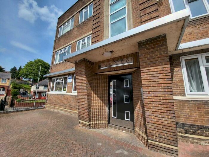 2 Bedroom Flat To Rent In High Point, LU1