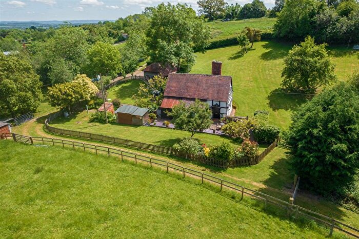 3 Bedroom Cottage For Sale In Hollybush, Malvern, HR8