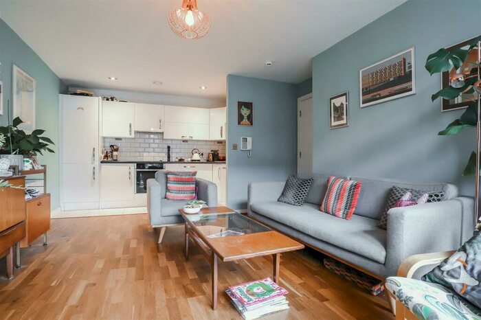 2 Bedroom Apartment To Rent In Blackfriars Road, Salford, M3