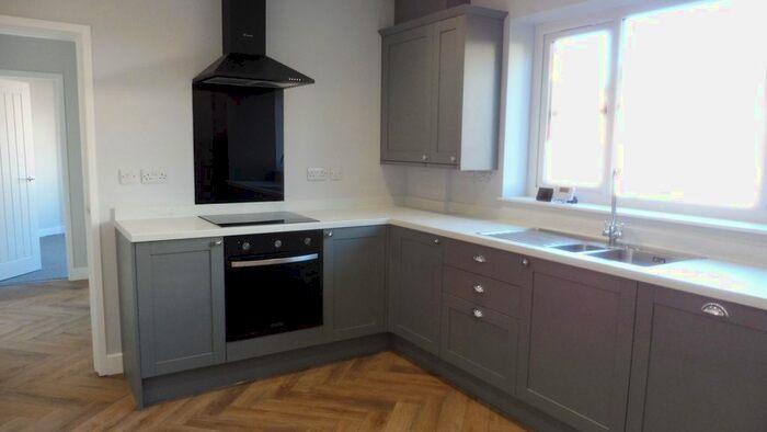 2 Bedroom Detached Bungalow To Rent In Church Street, Bolton Upon Dearne, S63