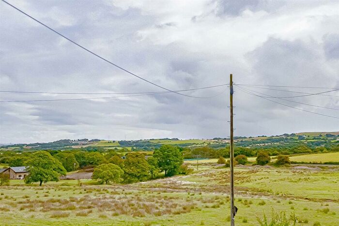 2 Bedroom End Of Terrace House For Sale In East View Terrace, Withnell, PR6