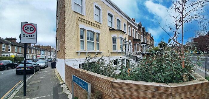 1 Bedroom Apartment To Rent In Brockley Road, London, SE4
