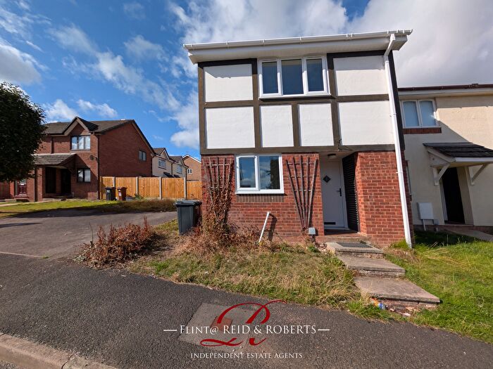2 Bedroom End Of Terrace House For Sale In Brushwood Avenue, Flint, CH6