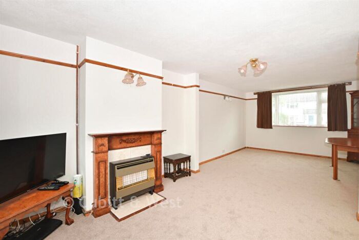 3 Bedroom Semi Detached House For Sale In Cowley Drive, Woodingdean, Brighton, East Sussex, BN2