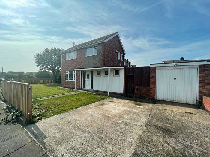 2 Bedroom Semi-Detached House To Rent In Monkdale Avenue, Blyth, NE24