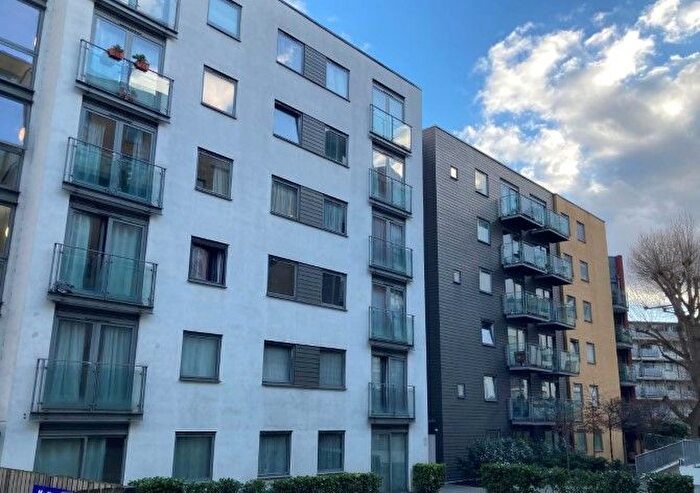 2 Bedroom Flat For Sale In Flat Madison Building, Blackheath Road, London, SE10