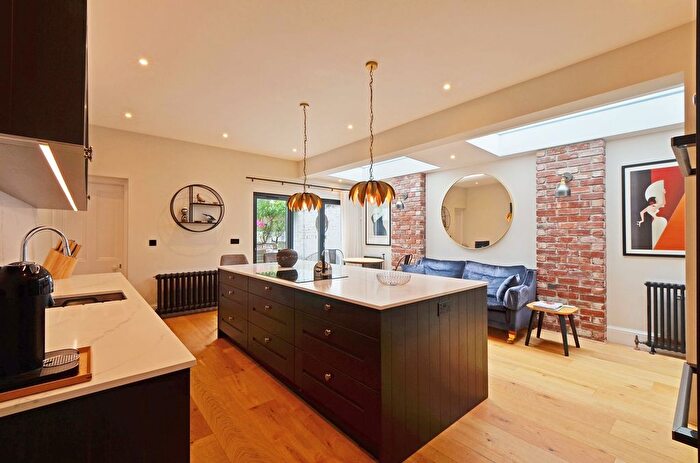 3 Bedroom Terraced House For Sale In The Crescent, Truro, TR1