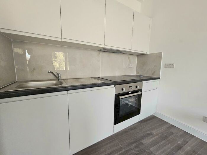 2 Bedroom Apartment To Rent In St. Marys Butts, Reading, RG1