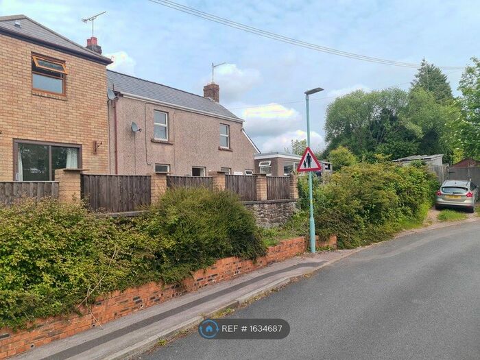 3 Bedroom Semi-Detached House To Rent In High Street, Bream, Lydney, GL15