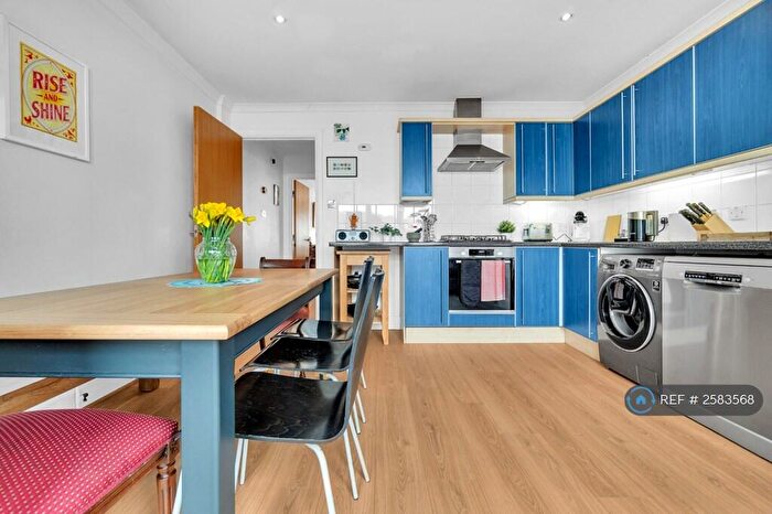 4 Bedroom Terraced House To Rent In Golden Lane, Brighton, BN1