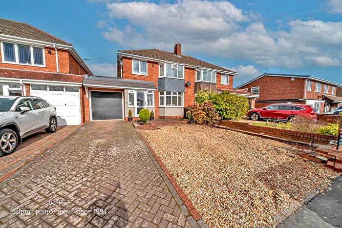 3 Bedroom Semi Detached House For Sale In Ryders Hayes Lane, Pelsall, Walsall, WS3