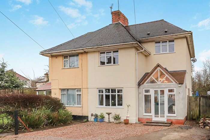 5 Bedroom Semi Detached House For Sale In Buckley Road, Penn, Wolverhampton, WV4