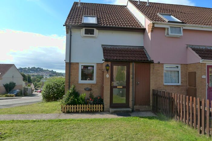2 Bedroom End Of Terrace House To Rent In Wildwoods Crescent, Newton Abbot, TQ12