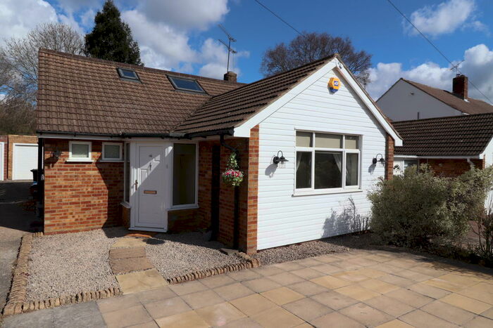 3 Bedroom Bungalow To Rent In Long Ridings - Hutton, CM13