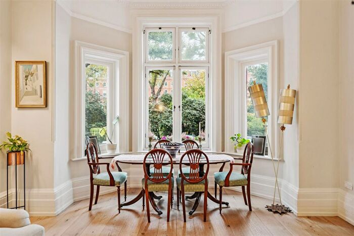 3 Bedroom Flat For Sale In Lennox Gardens, Knightsbridge, SW1X