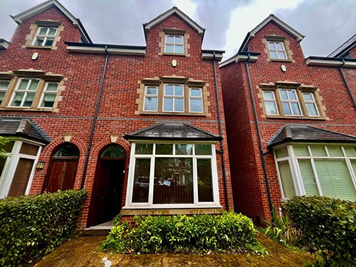 4 Bedroom Property To Rent In Pershore Road, Selly Park, Birmingham, B29