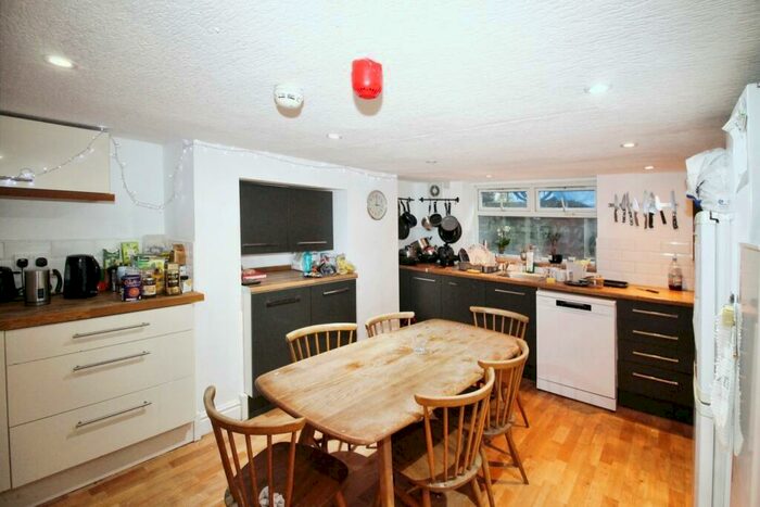 5 Bedroom Terraced House To Rent In Stanmore Street, Burley, Leeds, LS4