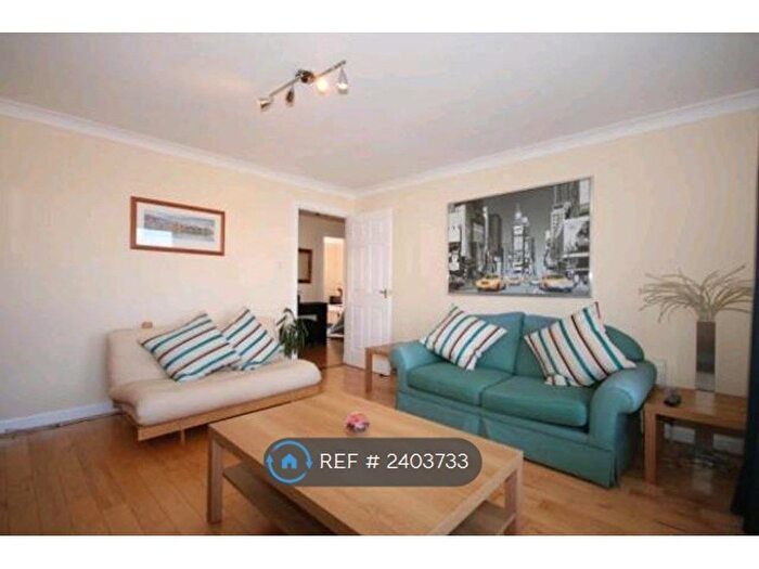 2 Bedroom Flat To Rent In Thornbank Street, Glasgow, G3