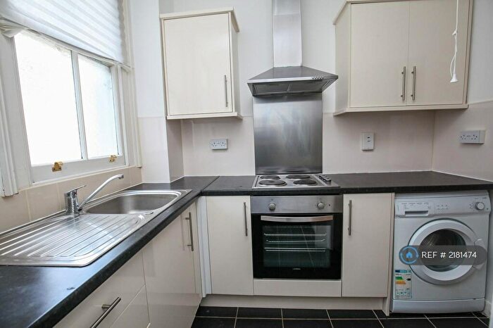 Studio To Rent In Culverley Road, London, SE6