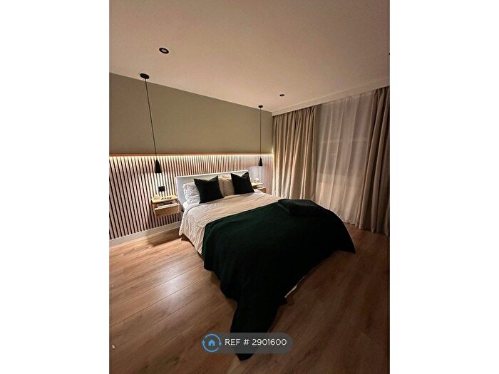 1 Bedroom Flat To Rent In Gatcombe Court, St Albans, AL1