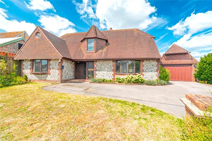 4 Bedroom Detached House For Sale In Hawks Road, Hailsham, East Sussex, BN27