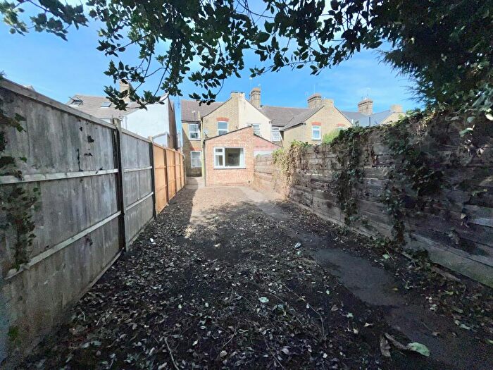 2 Bedroom End Of Terrace House For Sale In Oundle Road, Peterborough, PE2