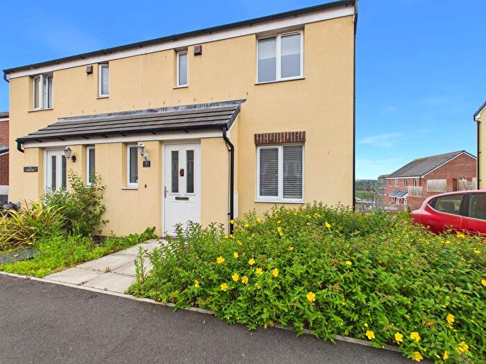 3 Bedroom Semi-Detached House For Sale In Tasker Way, Haverfordwest, SA61