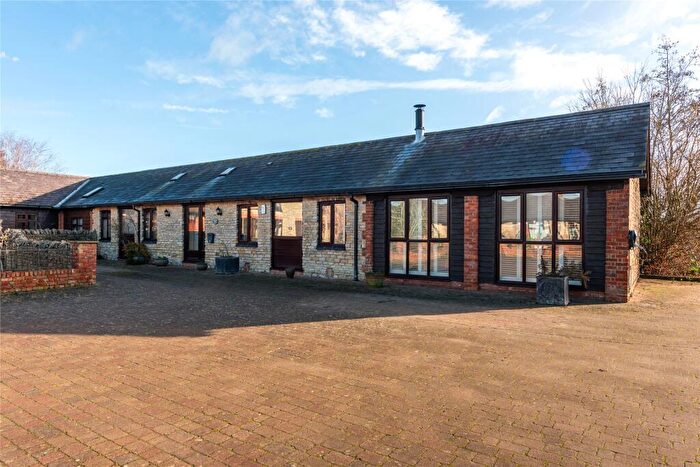 2 Bedroom Barn Conversion For Sale In Tathall End, Hanslope, Milton Keynes, Buckinghamshire, MK19