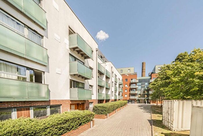 1 Bedroom Flat To Rent In Tiltman Place, London, N7