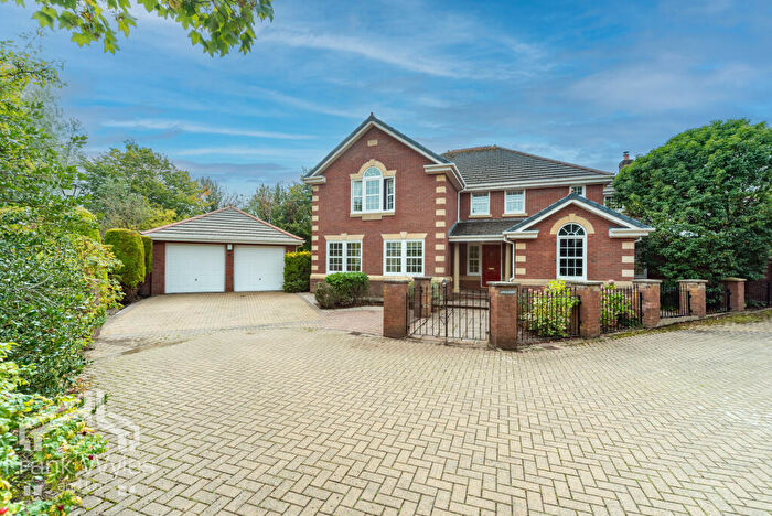 6 Bedroom Detached House For Sale In Willow Drive, Wrea Green, Lancashire, PR4