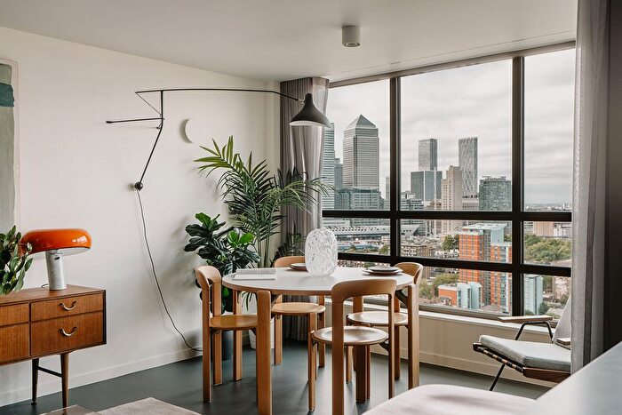 1 Bedroom Flat To Rent In Balfron Tower, St Leonards Road, London, E14