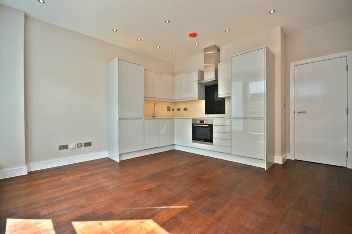 1 Bedroom Apartment To Rent In The Braccans, Bracknell, RG12