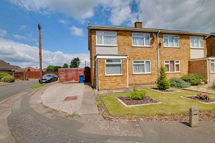 3 Bedroom Semi-Detached House For Sale In Fishermans Drive, March, PE15