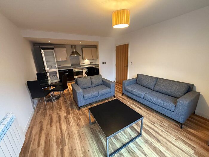 2 Bedroom Apartment To Rent In Bromsgrove Street, Birmingham, West Midlands, B5