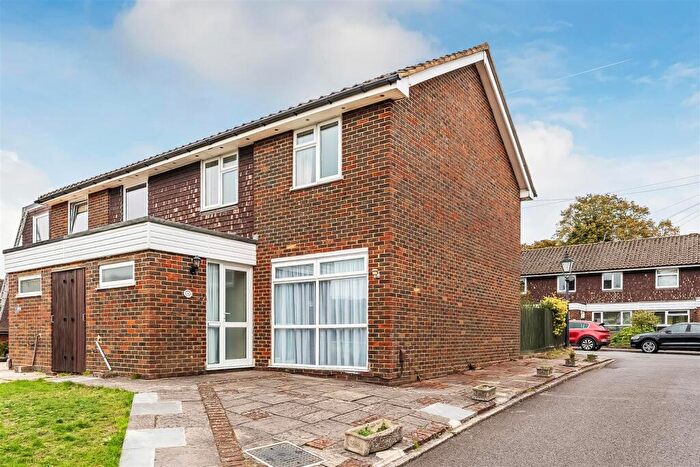 3 Bedroom Semi Detached House For Sale In Barrow Green Road, Oxted, RH8