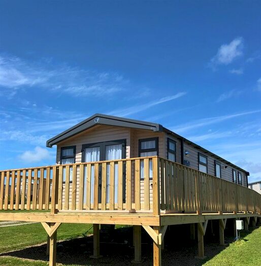 2 Bedroom Mobile/park Home For Sale In Tretio Caravan &amp; Camping Park, St. Davids, Haverfordwest, SA62