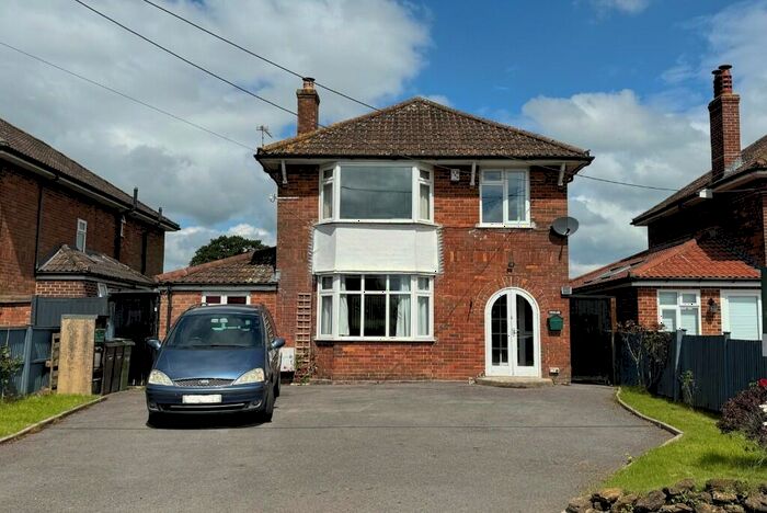 4 Bedroom Detached House For Sale In Wincanton, Somerset, BA9