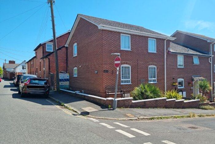 3 Bedroom End Of Terrace House To Rent In Stockton Hill, Dawlish, EX7