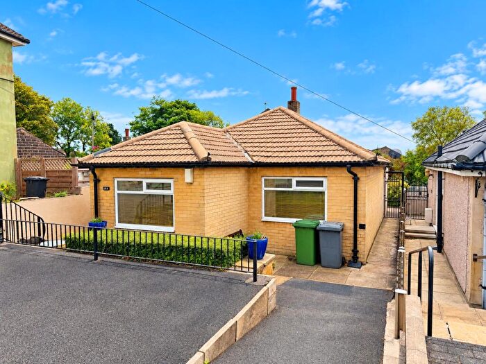 2 Bedroom Bungalow For Sale In South View Road, East Bierley, Bradford, West Yorkshire, BD4