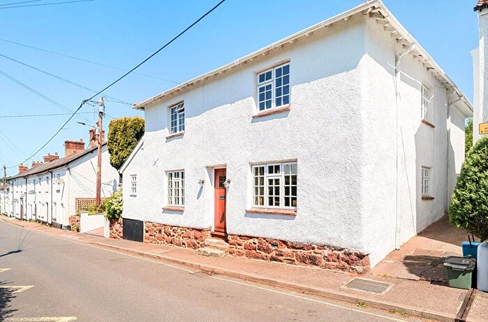 5 Bedroom Detached House For Sale In Clyst St. Mary, Devon, EX5
