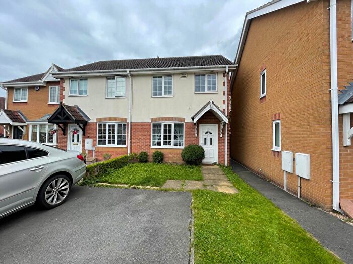 2 Bedroom House To Rent In Meadow Brook Close, Littleover, Derby, DE23